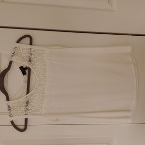 White lace topped XS shirt